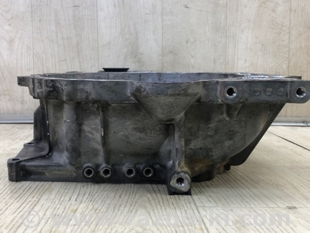 ФОТО Крышка АКПП для Toyota Camry 70 XV70 (01.2017-...)  Киев