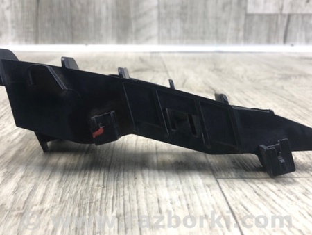 ФОТО Кронштейн бампера для Toyota Camry 70 XV70 (01.2017-...)  Киев