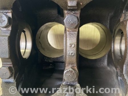 ФОТО Блок цилиндров для Mitsubishi Carisma Киев