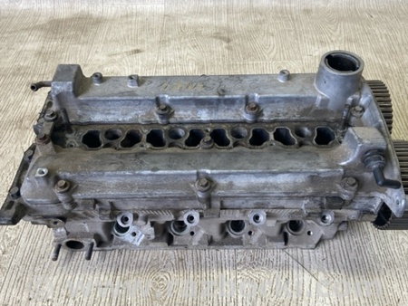 ФОТО Головка блока для Mitsubishi Carisma Киев
