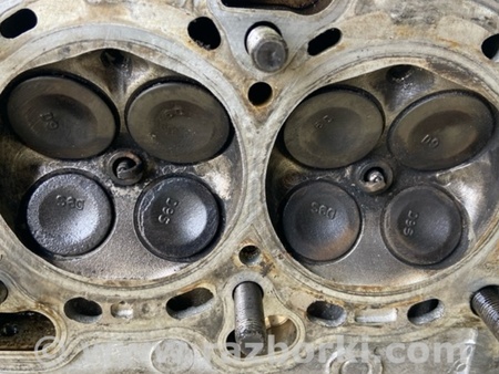 ФОТО Головка блока для Mitsubishi Carisma Киев