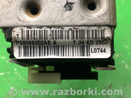 ФОТО Замок двери для Jeep Compass (06-15) Киев