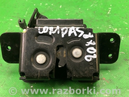 ФОТО Замок крышки багажника для Jeep Compass (06-15) Киев