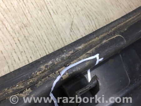 ФОТО Пластик под лобовое стекло (Жабо) для Jeep Compass (06-15) Киев