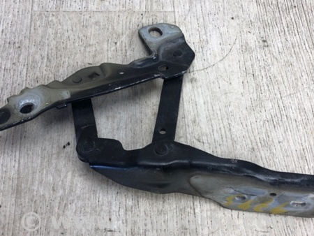 ФОТО Петля капота для Jeep Compass (06-15) Киев