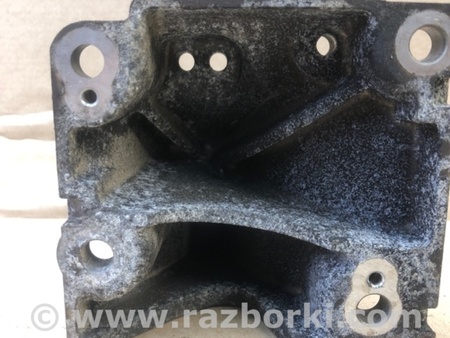 ФОТО Кронштейн генератора для Toyota Corolla E150 (11.2006-08.2013) Киев