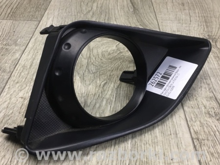 ФОТО Накладка противотуманной фары для Toyota Corolla E150 (11.2006-08.2013) Киев