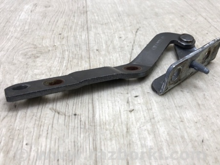 ФОТО Петля крышки багажника для Honda CR-V (07-11) Киев
