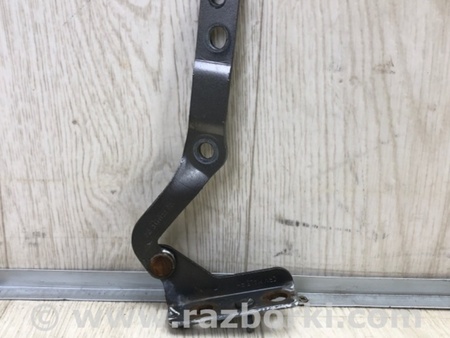 ФОТО Петля крышки багажника для Honda CR-V (07-11) Киев