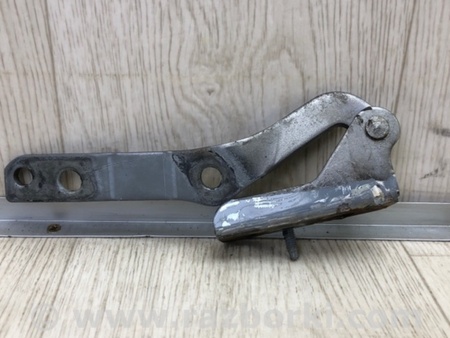 ФОТО Петля крышки багажника для Honda CR-V (07-11) Киев