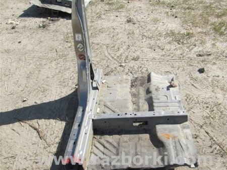 ФОТО Стойка кузова центральная для Honda CR-V (07-11) Киев