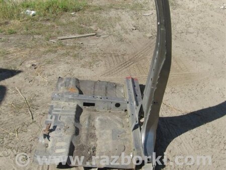 ФОТО Стойка кузова центральная для Honda CR-V (07-11) Киев