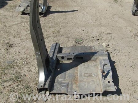 ФОТО Стойка кузова центральная для Honda CR-V (07-11) Киев