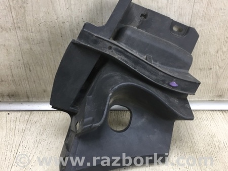 ФОТО Пластик под лобовое стекло (Жабо) для Mazda CX-9 TB (2007-2016) Киев