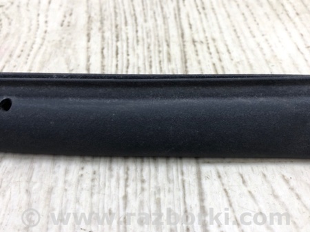 ФОТО Уплотнитель двери для Ford Escape 3 (01.2012-12.2018) Киев