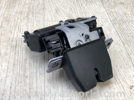 ФОТО Замок крышки багажника для Ford Escape 4 (01.2018-...) Киев