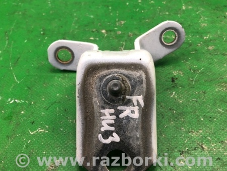 ФОТО Петля двери нижняя для Ford Fiesta Mk6 (2008-2017) Киев