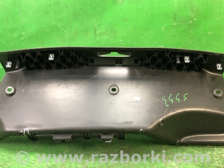 ФОТО Накладка на порог багажника для Ford Fiesta Mk6 (2008-2017) Киев