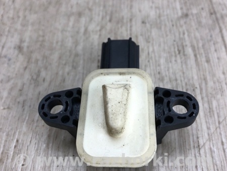 ФОТО Датчик удара для Ford Focus 3 (01.2010 - 03.2018) Киев