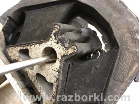ФОТО Подушка АКПП для Ford Focus 3 (01.2010 - 03.2018) Киев