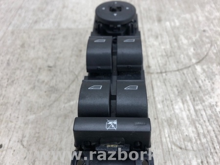 ФОТО Блок управления стеклоподъемником для Ford Focus 3 (01.2010 - 03.2018) Киев