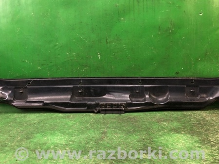 ФОТО Пластик под лобовое стекло (Жабо) для Ford Focus 3 (01.2010 - 03.2018) Киев