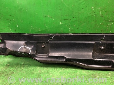 ФОТО Пластик под лобовое стекло (Жабо) для Ford Focus 3 (01.2010 - 03.2018) Киев