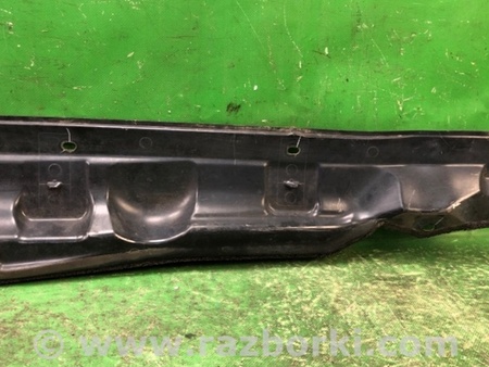ФОТО Пластик под лобовое стекло (Жабо) для Ford Focus 3 (01.2010 - 03.2018) Киев