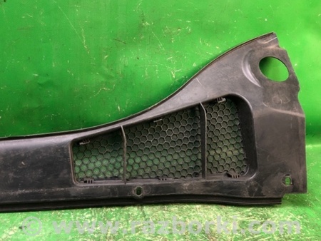 ФОТО Пластик под лобовое стекло (Жабо) для Ford Focus 3 (01.2010 - 03.2018) Киев
