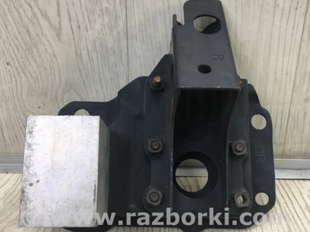 ФОТО Кронштейн усилителя переднего бампера для Subaru Forester SG Киев