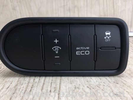 ФОТО Блок кнопок торпедо для KIA Forte YD (2012-) Киев