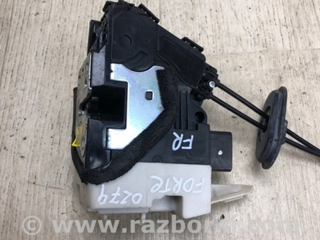 ФОТО Замок двери для KIA Forte YD (2012-) Киев