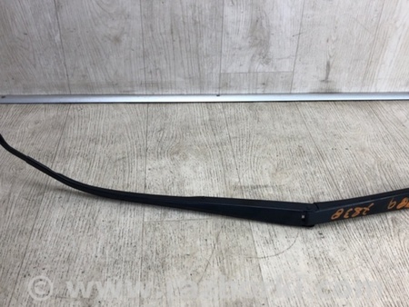 ФОТО Поводок дворника для KIA Forte YD (2012-) Киев