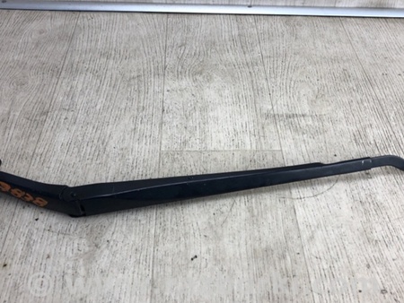 ФОТО Поводок дворника для KIA Forte YD (2012-) Киев