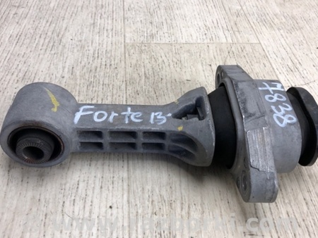 ФОТО Подушка двигателя нижняя для KIA Forte YD (2012-) Киев