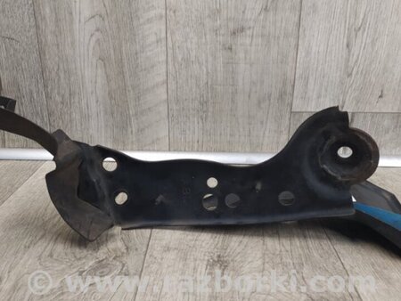 ФОТО Крепление балки подвески для Infiniti  G25/G35/G37/Q40 Киев
