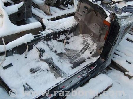 ФОТО Четверть кузова передняя для Infiniti G35 Киев