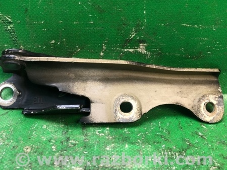 ФОТО Петля капота для Mitsubishi Galant Киев