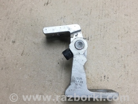 ФОТО Петля двери верхняя для Volkswagen Golf VII Mk7 (08.2012-...) Киев