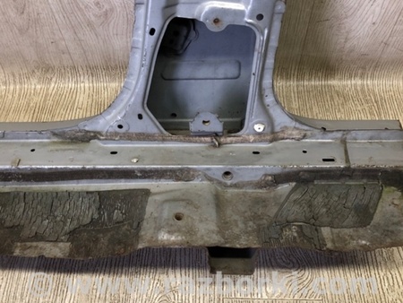 ФОТО Стойка кузова центральная для Lexus GX Киев