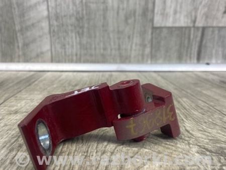 ФОТО Петля двери для Volkswagen Jetta USA (10-17) Киев