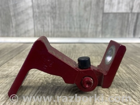 ФОТО Петля двери нижняя для Volkswagen Jetta USA (10-17) Киев