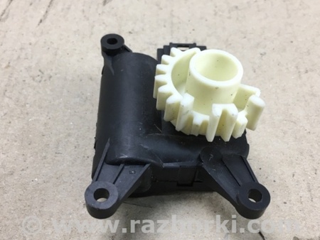 ФОТО Моторчик заслонки печки для Volkswagen Jetta USA (10-17) Киев