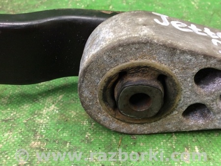 ФОТО Подушка для Volkswagen Jetta USA (10-17) Киев