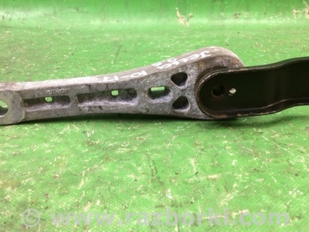 ФОТО Подушка для Volkswagen Jetta USA (10-17) Киев