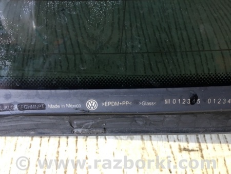 ФОТО Стекло заднее для Volkswagen Jetta USA (10-17) Киев