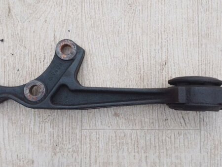 ФОТО Кронштейн редуктора для Toyota Land Cruiser Prado 120 Киев
