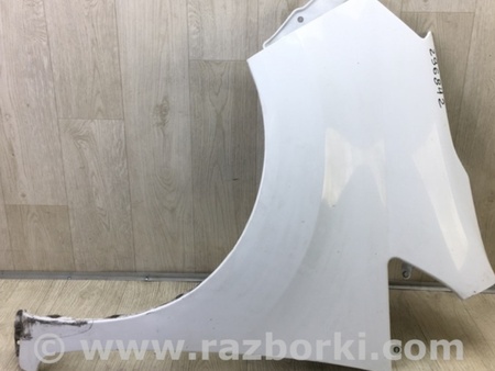 ФОТО Крыло переднее для Nissan NV200 USA (2013-) Киев