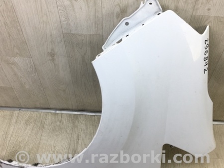 ФОТО Крыло переднее для Nissan NV200 USA (2013-) Киев