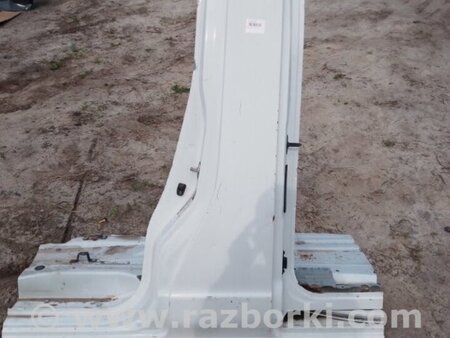 ФОТО Стойка кузова центральная для Nissan NV200 USA (2013-) Киев